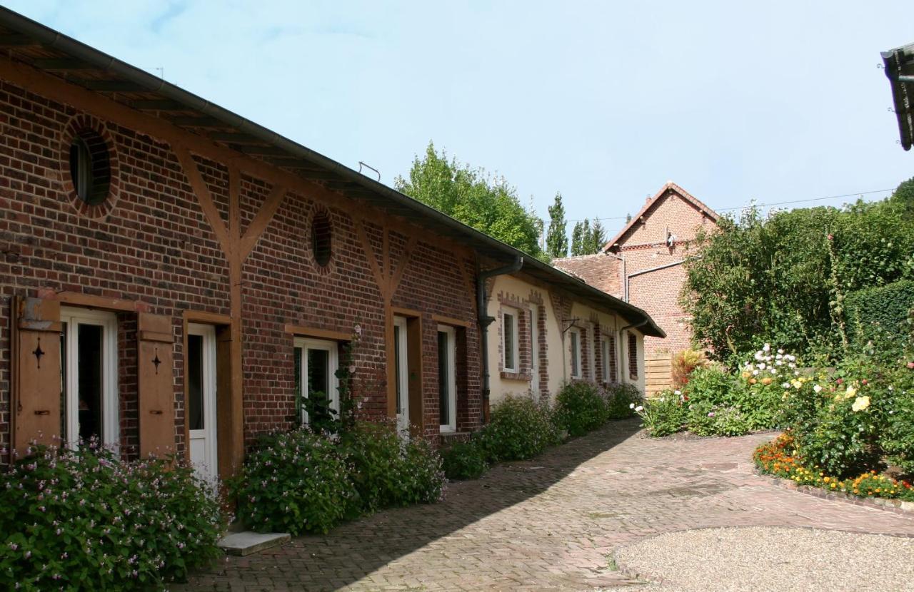 Le Beauvaisis Bed & Breakfast Esches Exterior photo